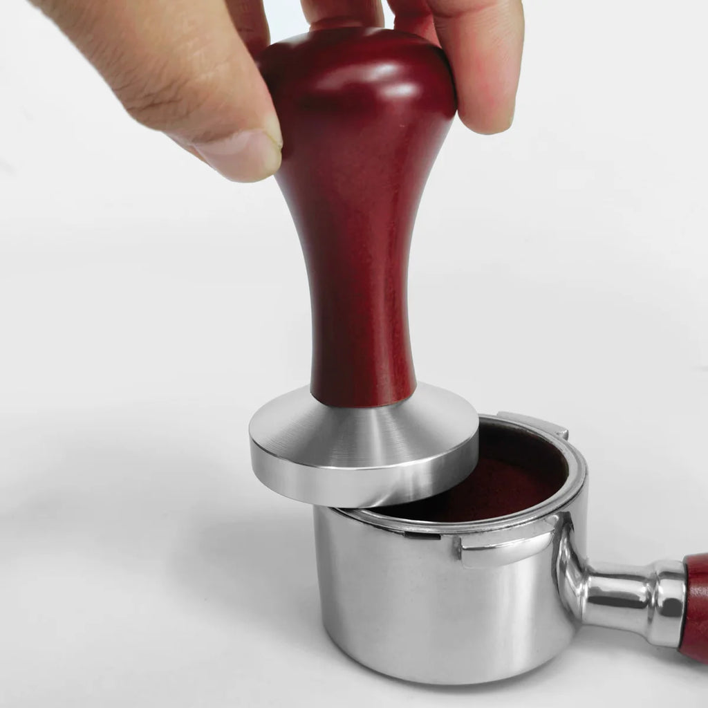 Tamper Espresso à Manche Bois – Base Plate 51/53/58 mm